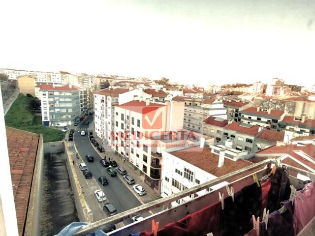 T3 Centro do Cacém Jardim Estação