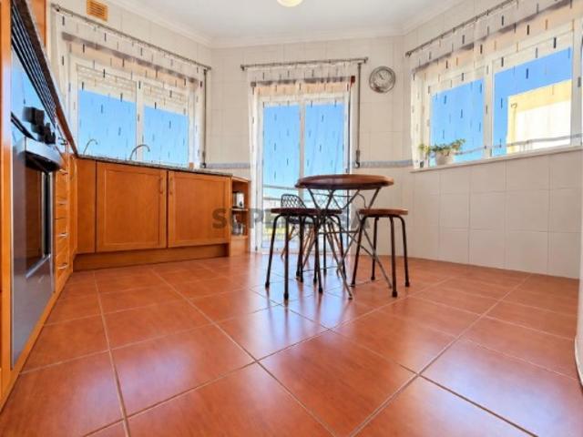 T2 à venda em Formoselha, Santo Varão | Garagem e 3 varandas