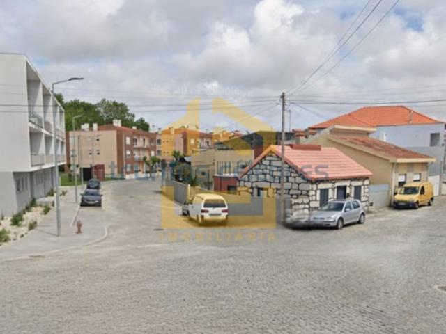 T2 com 3 Frentes e Garagem Fechada |Arvore Vila do Conde