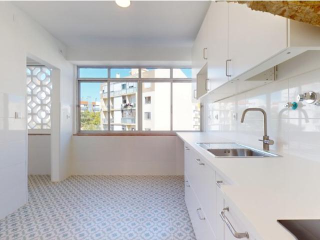 T2 com 84 m² na Amadora