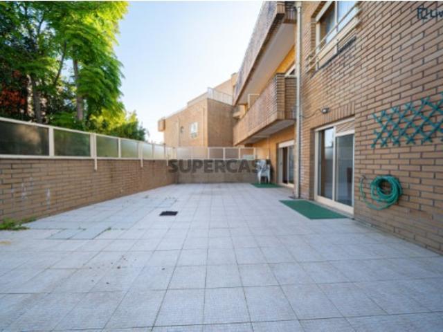 T2 com Amplo Terraço em Gulpilhares