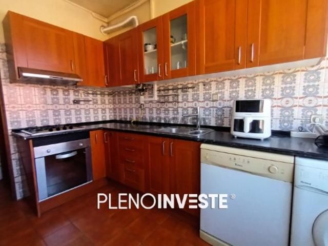 T2 com Excelente Potencial + Arrecadação de 40m2 em Corroios