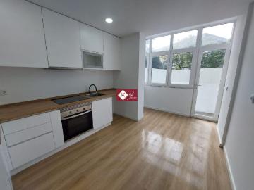 Apartamento para alugar em Rua Apolinario Da Silva