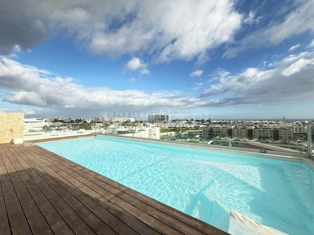 T2 com piscina no terraço, em zona tranquila 90m² Albufeira e Olhos de Água