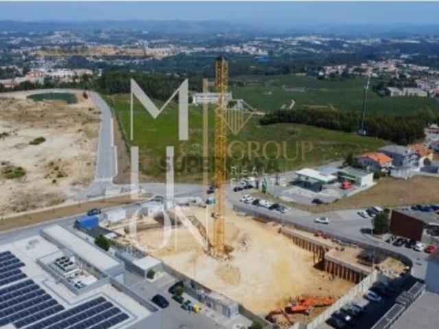 T2 com terraço e lugar de garagem Gaia