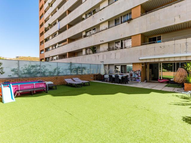T2 com Terraço no Condomínio do Parque