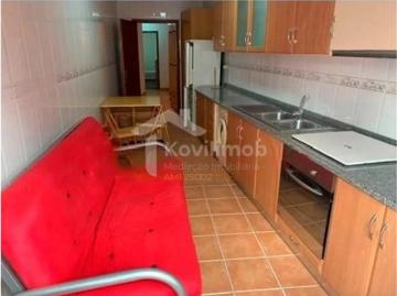 T2 com Terraço Privado junto à Universidade Oportunidade Única!