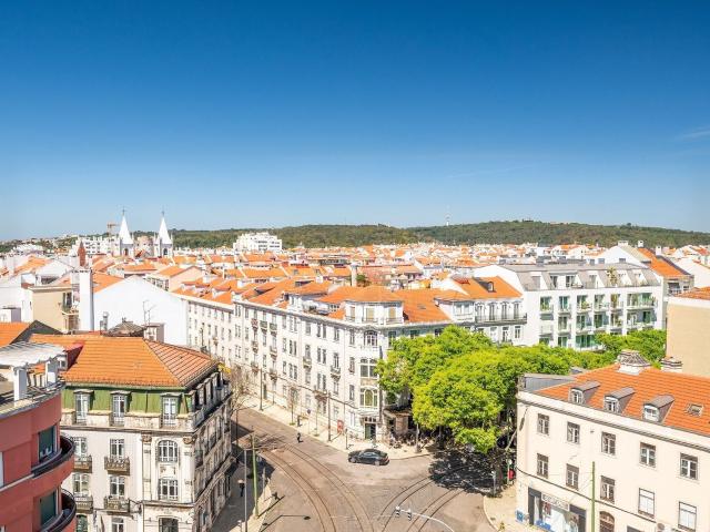 T2 com Vista Rio, Garagem e Terraço Comum – Campo de Ourique 94m² Campo de Ourique