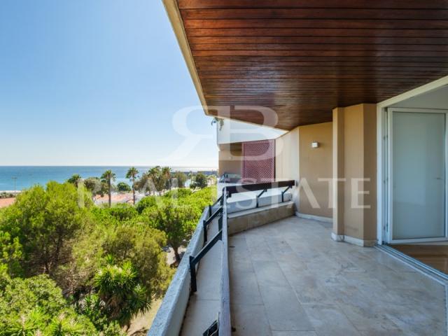 T2 com VISTA + TERRAÇO + 1 GARAGEM + Arrecadação no Alto da Barra Oeiras