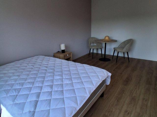 T2 DANS RESIDENCE AVEC LOGGIA