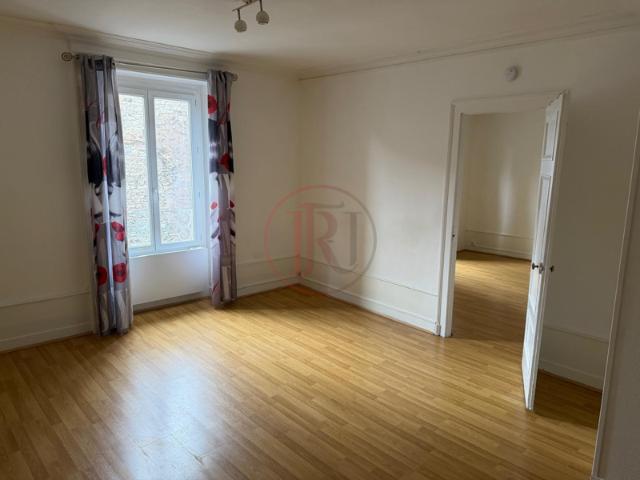 T2 de 42 m2 sur cour intérieur !
