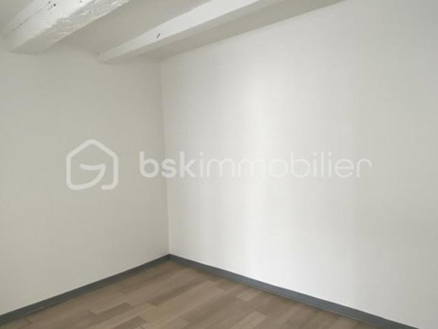 T2 de 31 m² au coeur de la ville dans un immeuble bien entretenu