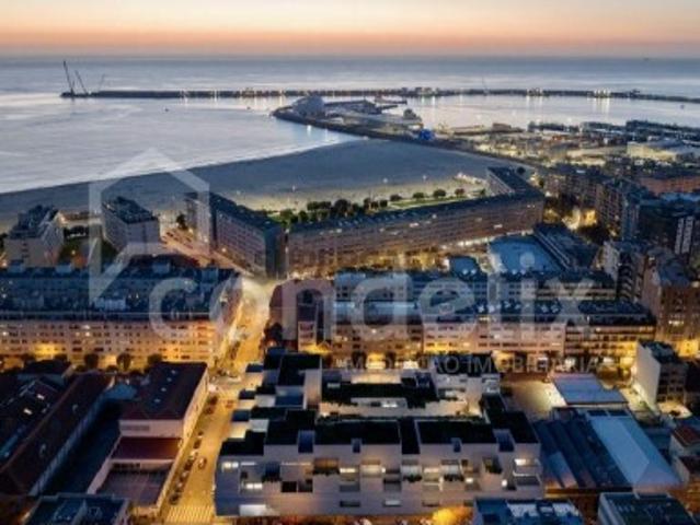 T2 de Luxo em Condomínio Privado Matosinhos Sul
