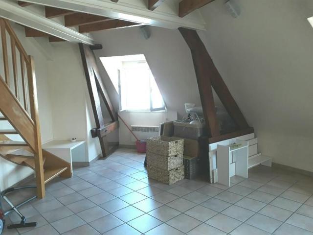 T2 DUPLEX AMIENS