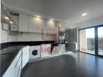 T2 Duplex, garagem, Ourém!
