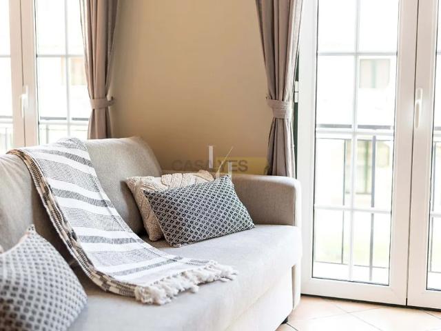 T2 Duplex Old Village| Arrendamento mensal | D008RM