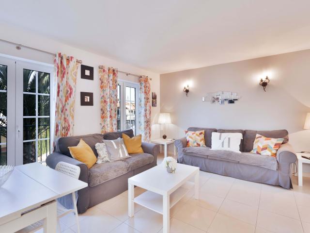T2 Duplex Old Village| Arrendamento férias | D006