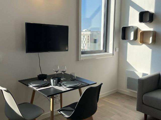 T2 duplex meublé 28 m² avec parking – Palaiseau Atlantis