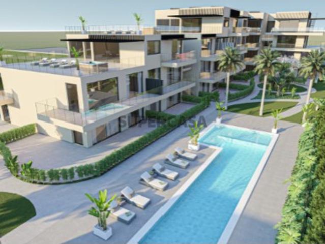T2 Duplex Novo com Box localizado no M33, Vilamoura