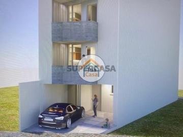 T2 Duplex no 3 Andar com Elevador, em Prédio Novo