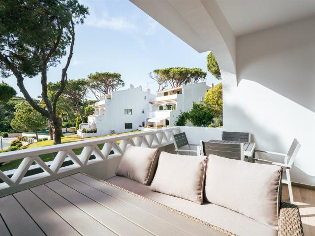 T2 Duplex para venda, em Vale do Lobo – Totalmente Renovado 137m² Almancil