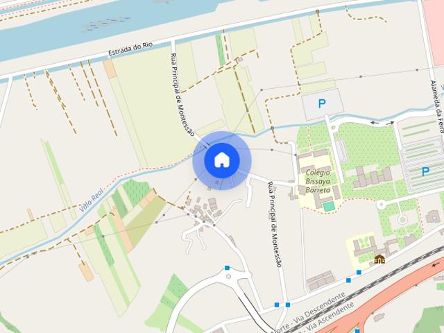T2 em primeiro andar de moradia em Coimbra