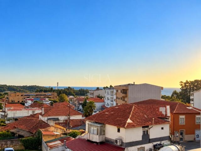 T2 em S. F. da Marinha