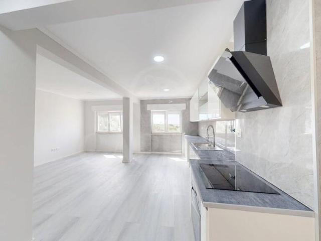 T2 em Setúbal, 64 m², zona familiar, central e com bons acessos