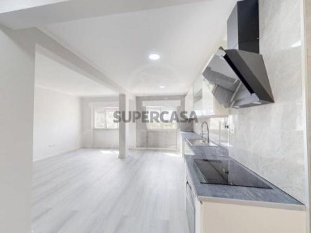 T2 em Setúbal, 64 m², zona familiar, central e com bons acessos