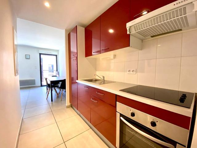 T2 en duplex Jeanne d'Arc dans un immeuble de 2015 !