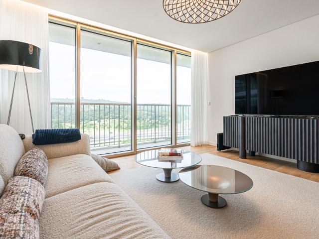 T2 INFINITY TOWER | LUXO, VISTA & PISCINAS PRIVADAS SEM MÓVEIS