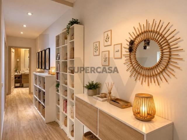 T2 junto à Universidade da Penha Faro | Luz, localização e funcionalidade