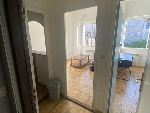 T2 Marseille 13001