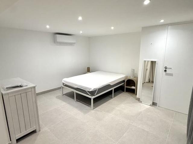 T2 Marseille 13005