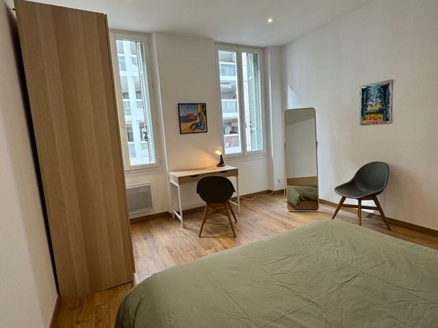 T2 Marseille 13007