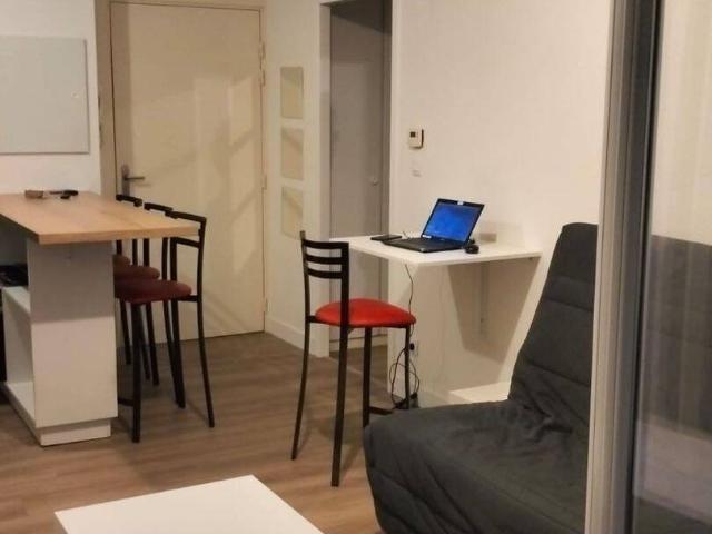 T2 meublé 33 m² terrasse, parking et piscine
