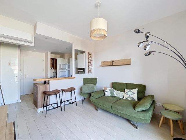 T2 – MEUBLE – 39.57 m² – TERRASSE – CLIMATISATION – 69004 – LYON