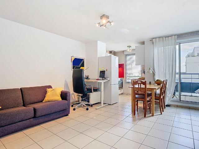T2 – MEUBLE – 40.63 m² – BALCON – PARKING – CLIMATISATION – 69100 – VILLEURBANNE