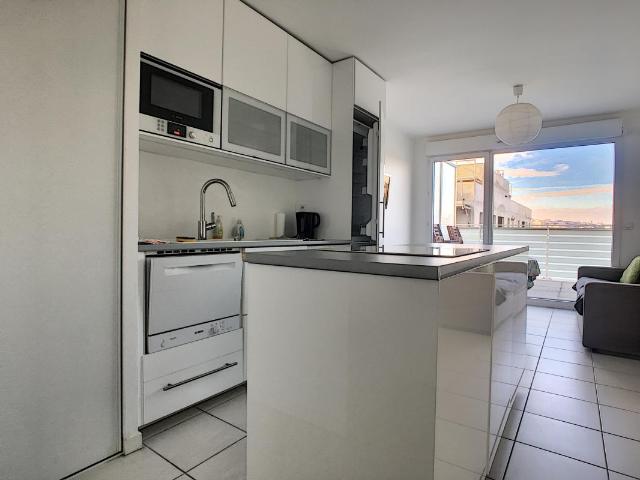 T2 – MEUBLE – 42M2 – GARAGE – 69007 – LYON