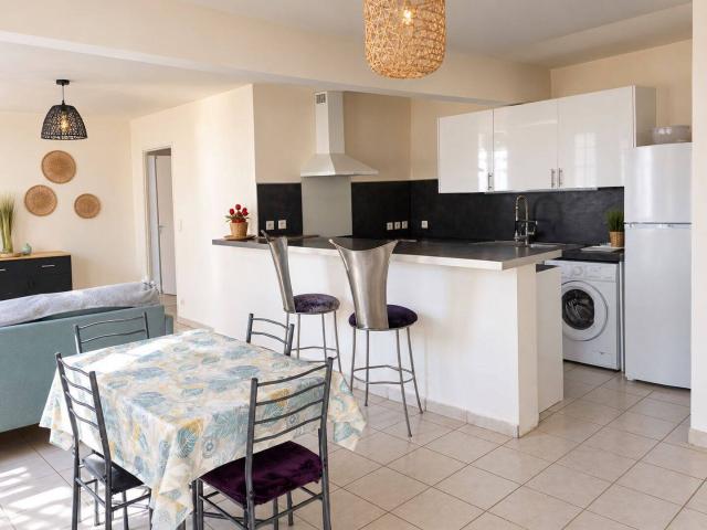 T2 meublé 53m2 Lumineux Grand séjour