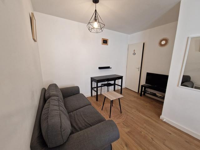 T2 MEUBLE COTE PAVEE