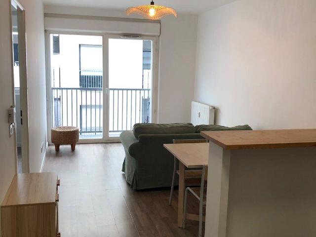 T2 meublé avec balcon – 38,46 m² – Bordeaux, Cours Édouard Vaillant