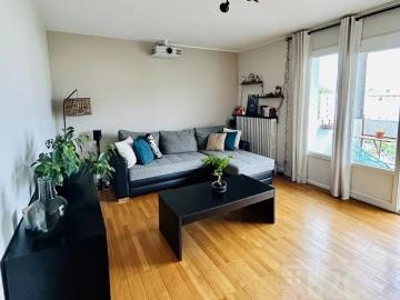 T2 meublé avec balcon et cave