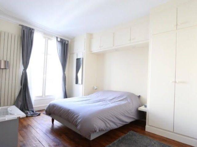 T2 meuble avec balcon et charme de l ancien