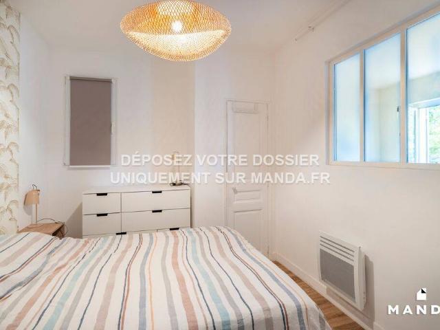 ? T2 MEUBLÉ AVEC BALCON – MARSEILLE ?