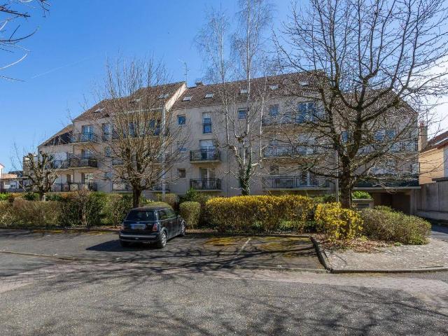 T2 Meublé avec JARDIN + BOX – Montgeron Résidence Saint Hubert