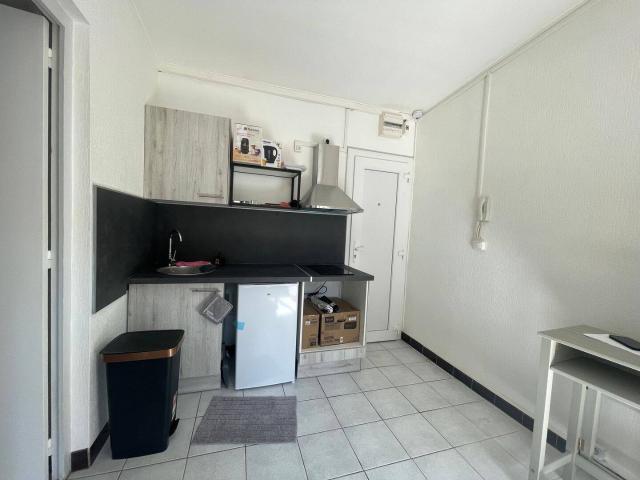 T2 meublé avec parking Quartier Saint Martin proche IFSI