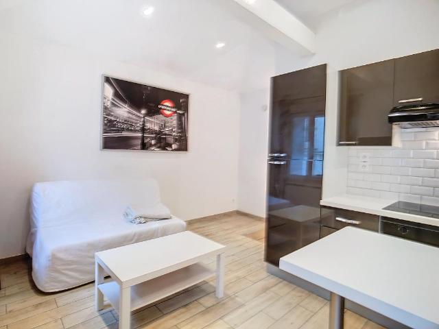 T2 – MEUBLE – DUPLEX – 28.26 m² – 69007 – LYON