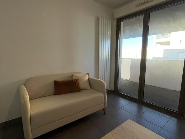 T2 MEUBLE RESIDENCE PREMIUM / SECTEUR OVALIE