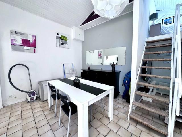 PALAVAS LES FLOTS – RIVE DROITE – APPARTEMENT T2 AVEC PATIO PRIVATIF – À 200 M DES PLAGES